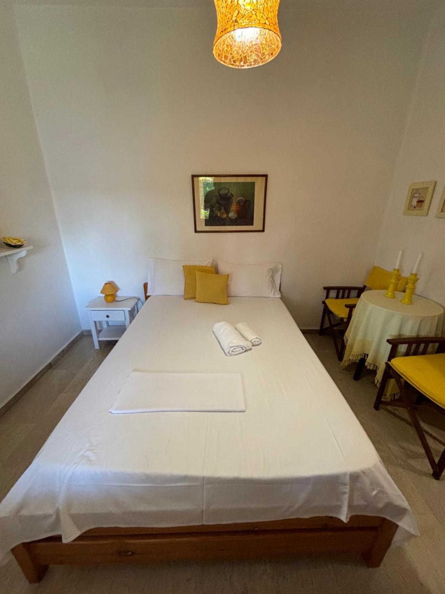 Marias Apartments Vasiliká Kamer foto